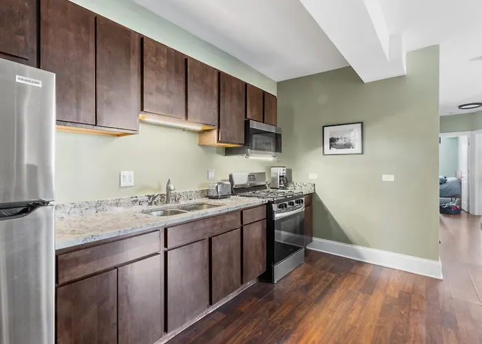 Private In Stylish Humboldt Park Retreat Aparthotel Chicago